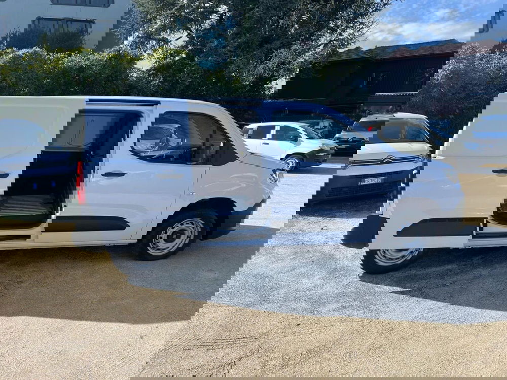 Fiat Doblò Furgone usata a Milano (4)