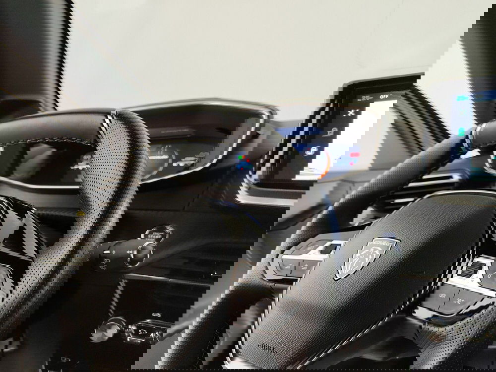 Peugeot 208 usata a Caserta (20)