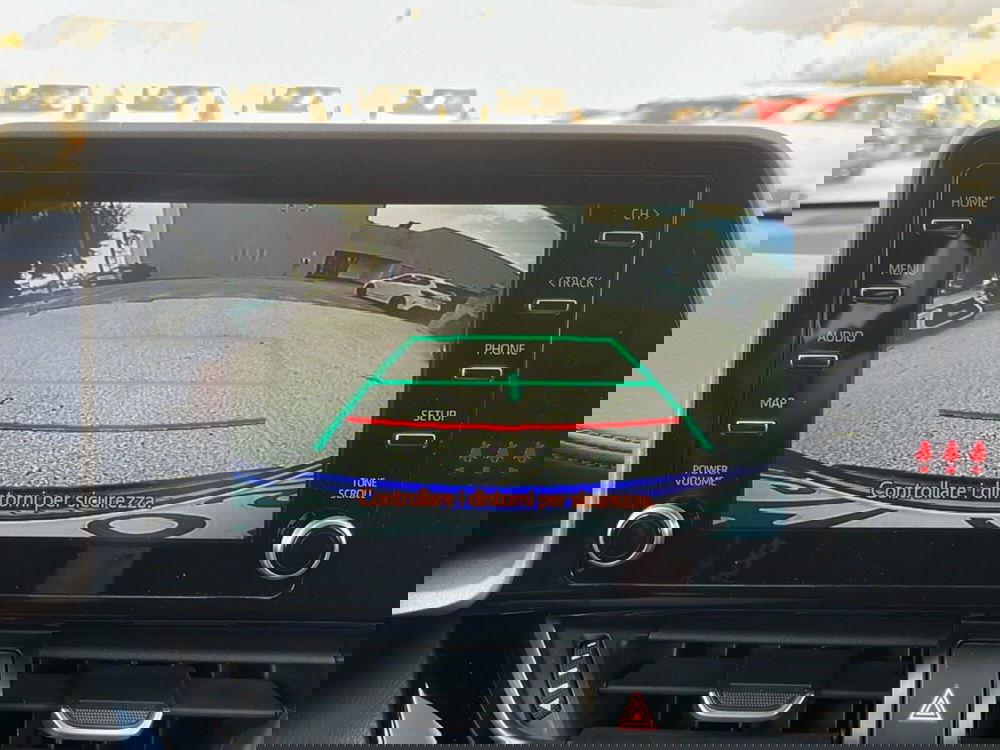 Toyota Toyota C-HR usata a Ragusa (14)