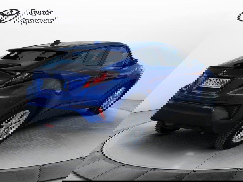 Toyota Toyota C-HR usata a Ragusa (4)