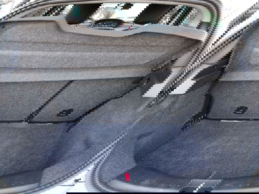 Lancia Ypsilon usata a Treviso (19)