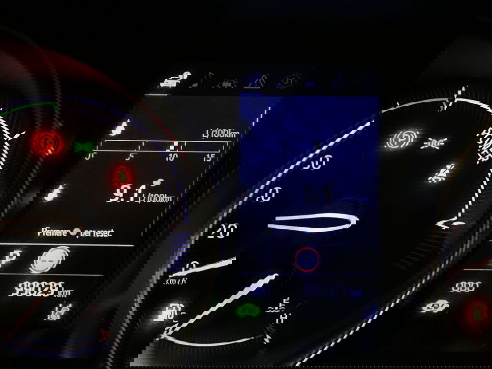 Toyota Toyota C-HR usata a Milano (13)