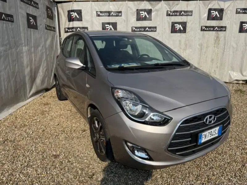 Hyundai ix20 usata a Prato (14)
