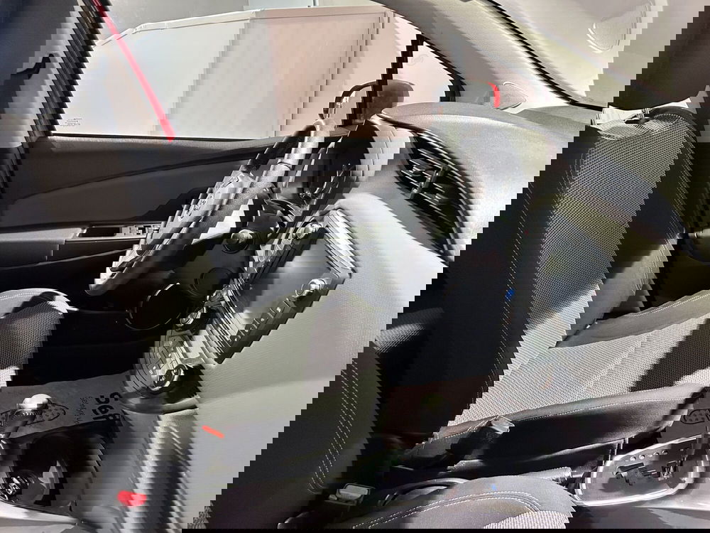 Toyota Yaris usata a Milano (6)