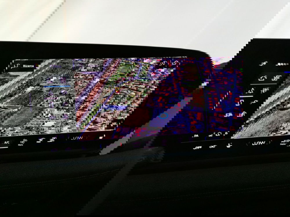 Audi A6 Avant e-Tron usata a Chieti (14)