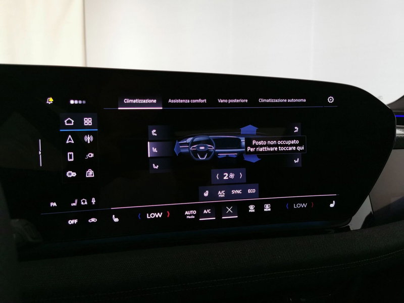 Audi A6 Avant e-Tron usata a Chieti (15)