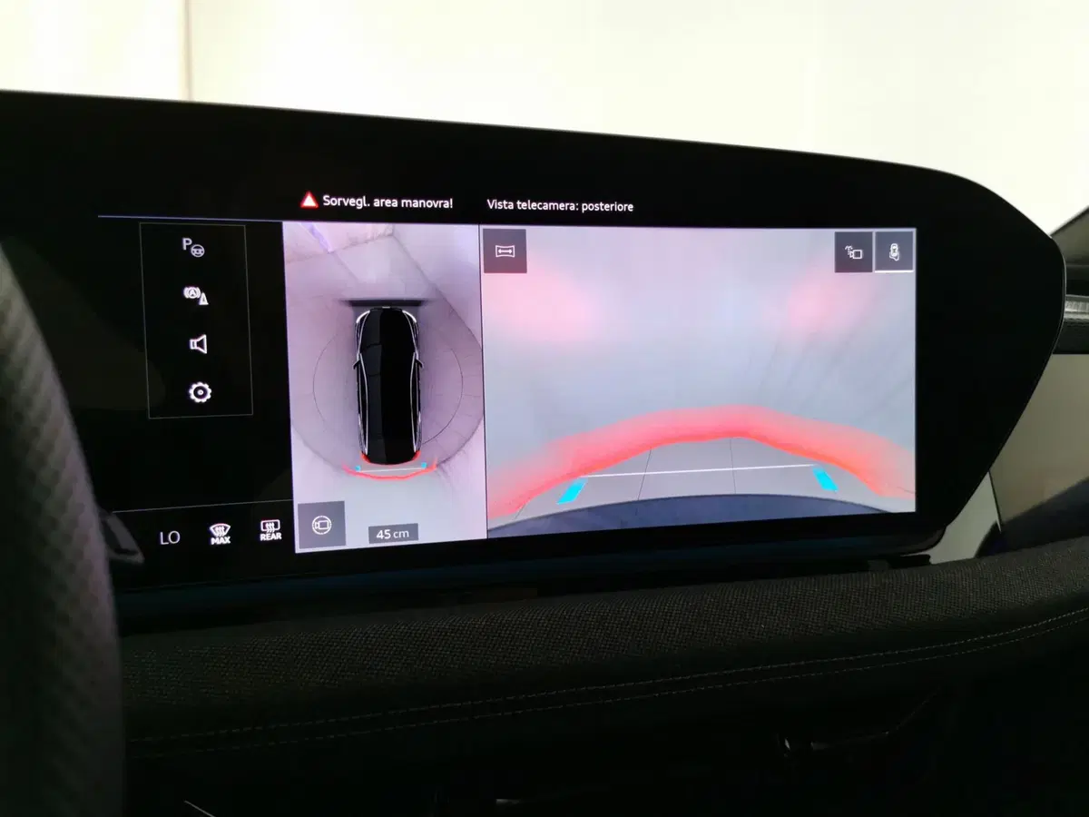Audi A6 Avant e-Tron usata a Chieti (16)