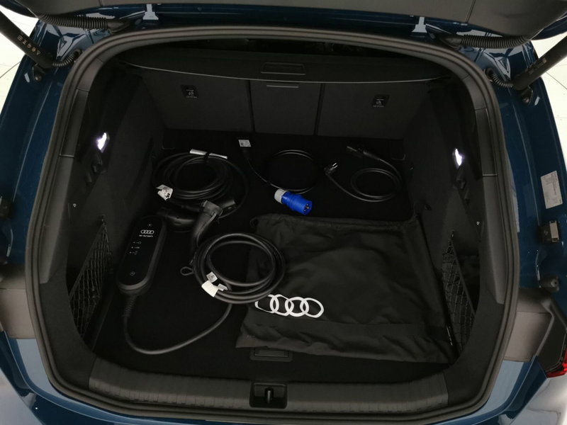 Audi A6 Avant e-Tron usata a Chieti (7)