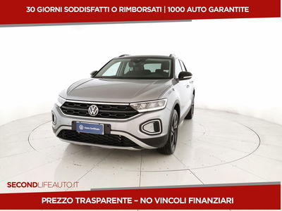 Volkswagen T-Roc 1.0 tsi Edition 115cv nuova a San Salvo