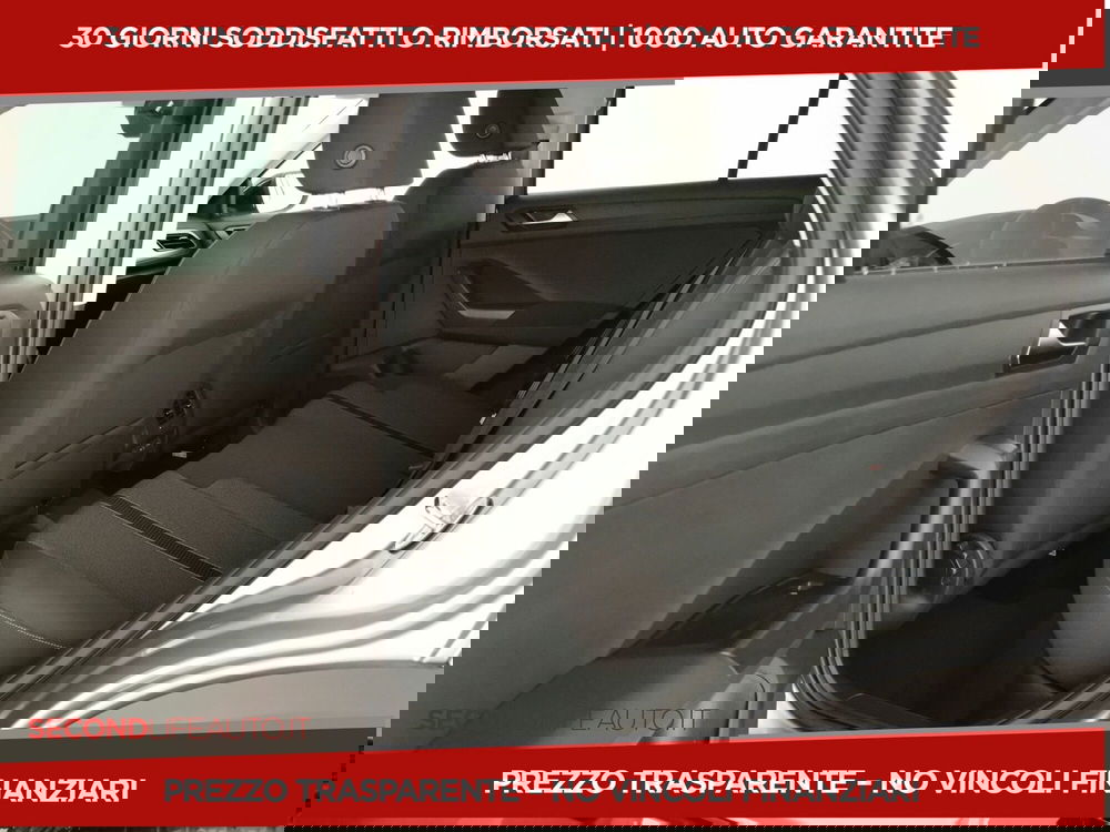 Volkswagen T-Roc nuova a Chieti (6)