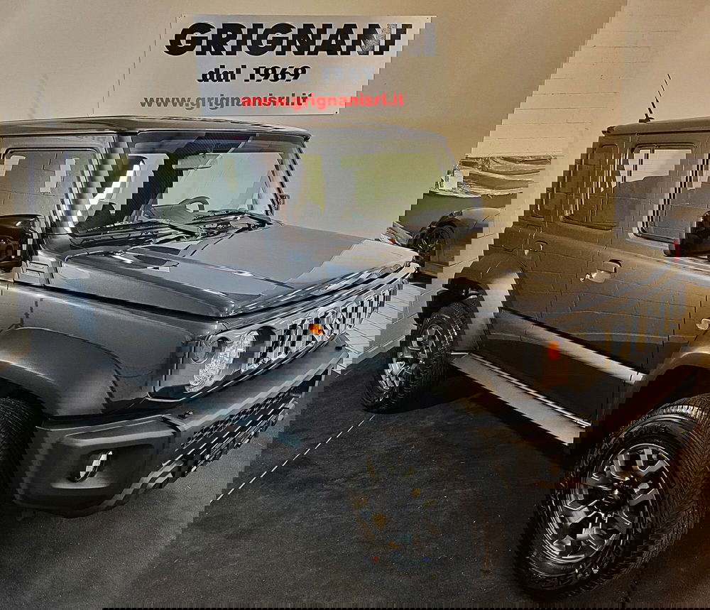 Suzuki Jimny nuova a Pavia (16)