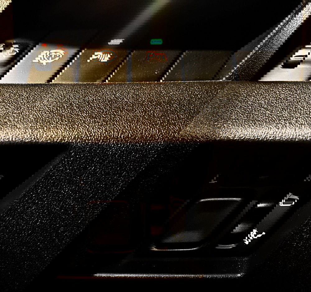 Suzuki Jimny nuova a Pavia (18)