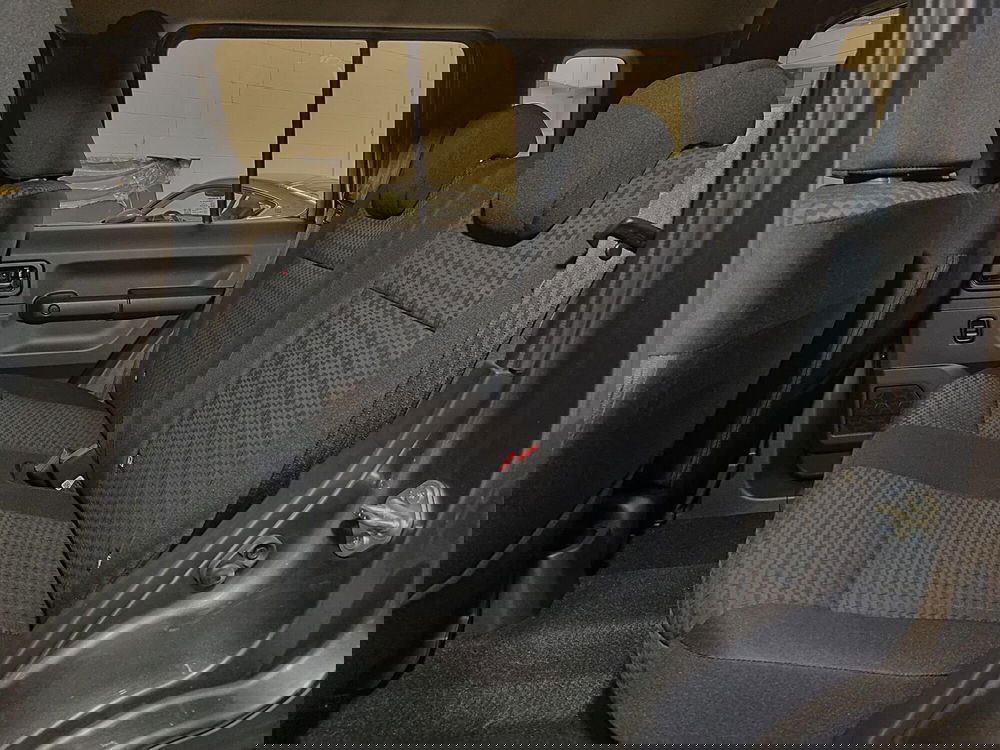 Suzuki Jimny nuova a Pavia (7)