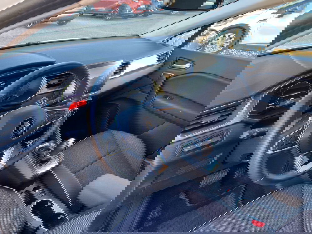 Renault Captur nuova a Bologna (13)