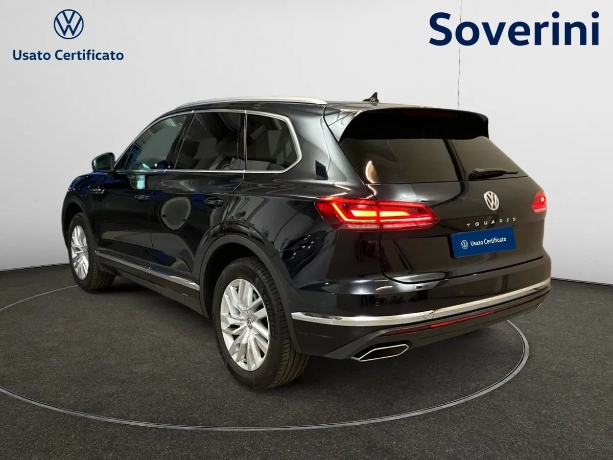 Volkswagen Touareg usata a Bologna (2)