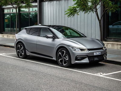 Kia EV6 77,4 kWh Air Special Edition rwd nuova a Lurate Caccivio