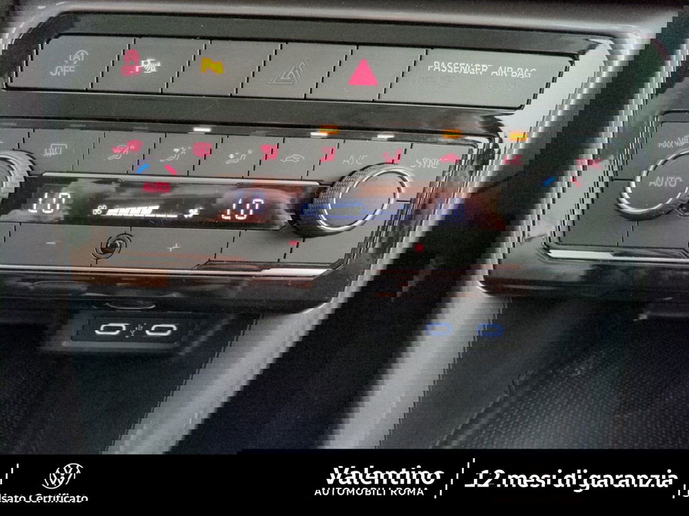 Volkswagen T-Cross usata a Roma (14)