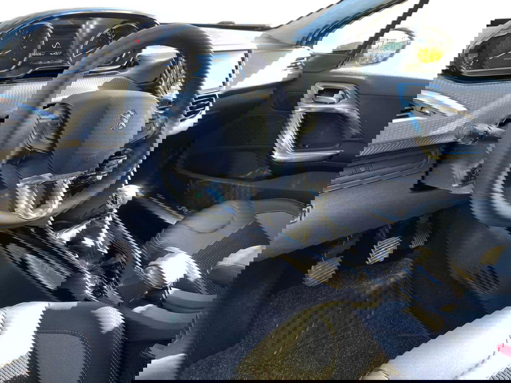 Peugeot 2008 usata a Matera (10)