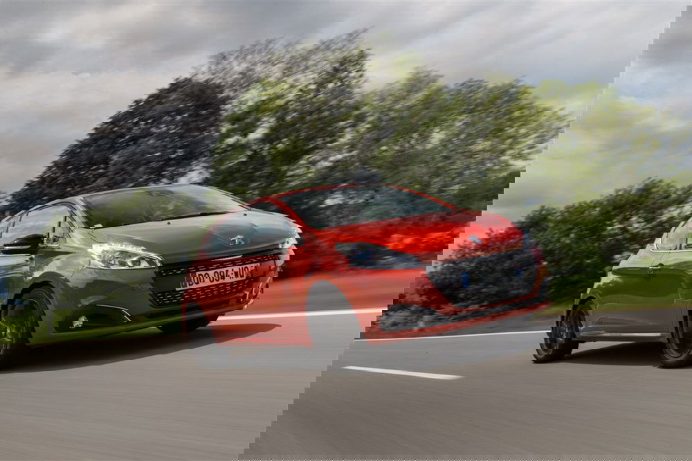 Peugeot 208 usata a Pescara (3)