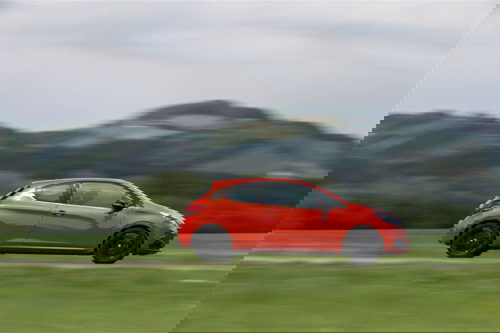 Peugeot 208 usata a Pescara (6)