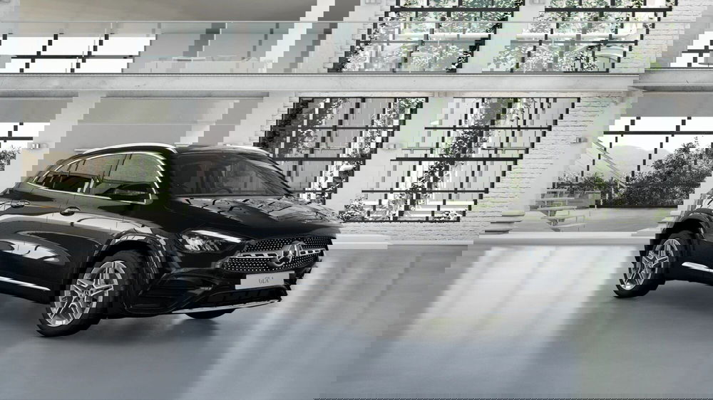 Mercedes-Benz GLA SUV nuova a Pescara (3)