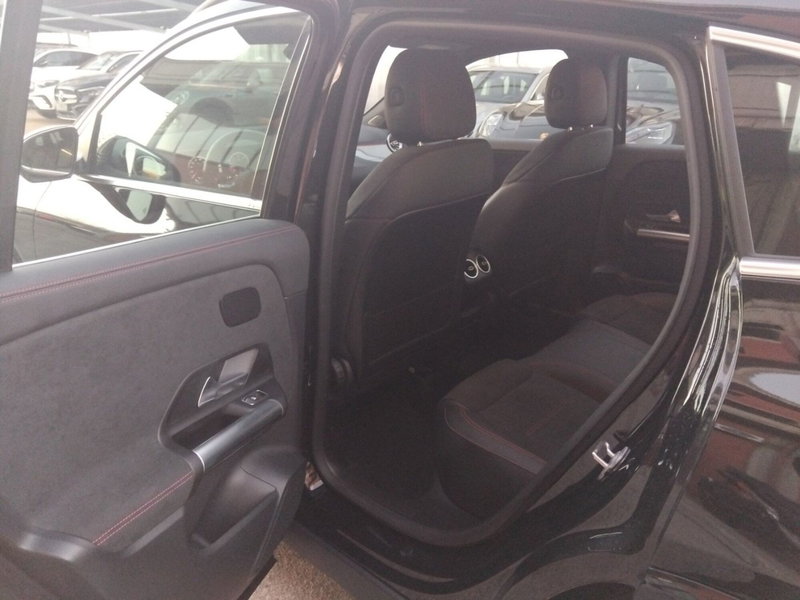 Mercedes-Benz GLA SUV usata a Pescara (15)