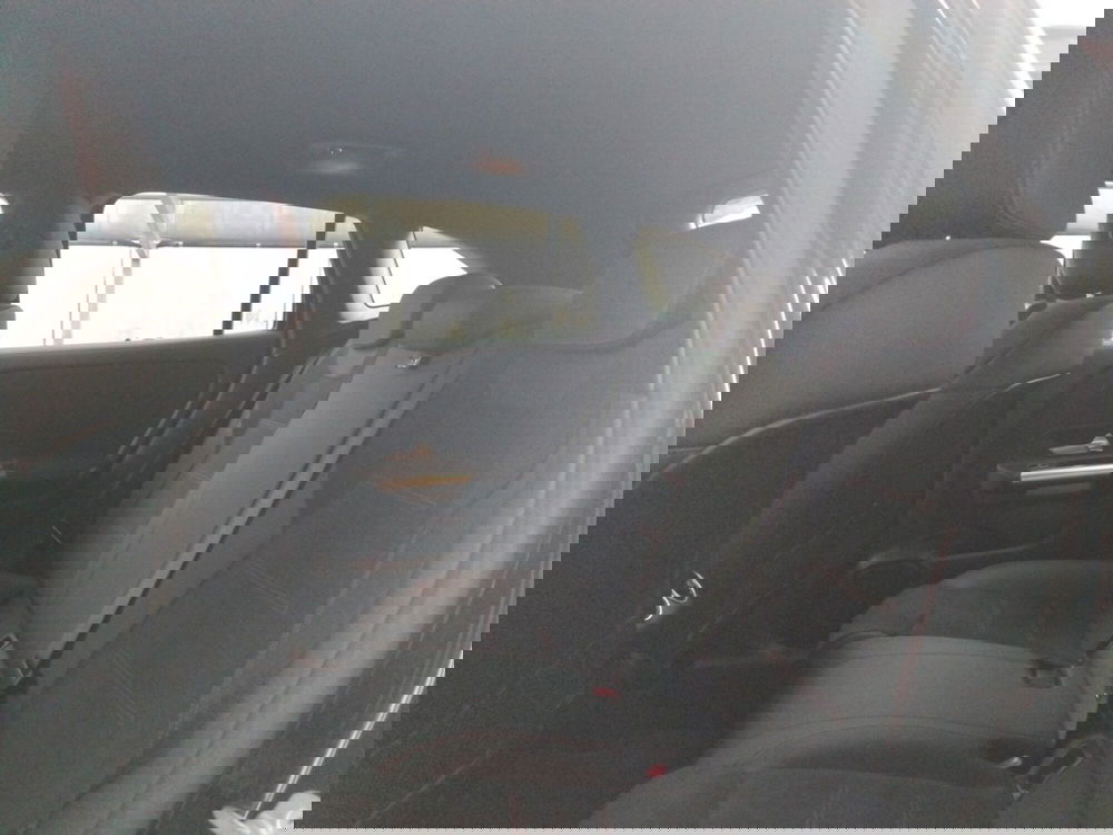 Mercedes-Benz GLA SUV usata a Pescara (16)