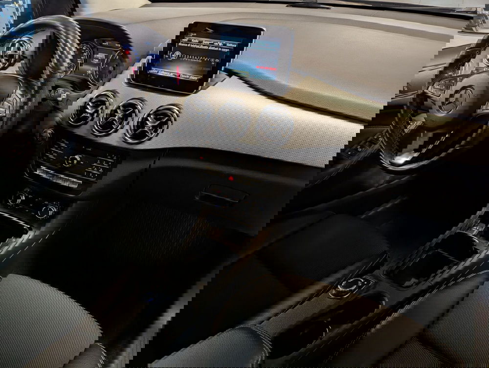 Mercedes-Benz Classe B usata a Trento (8)