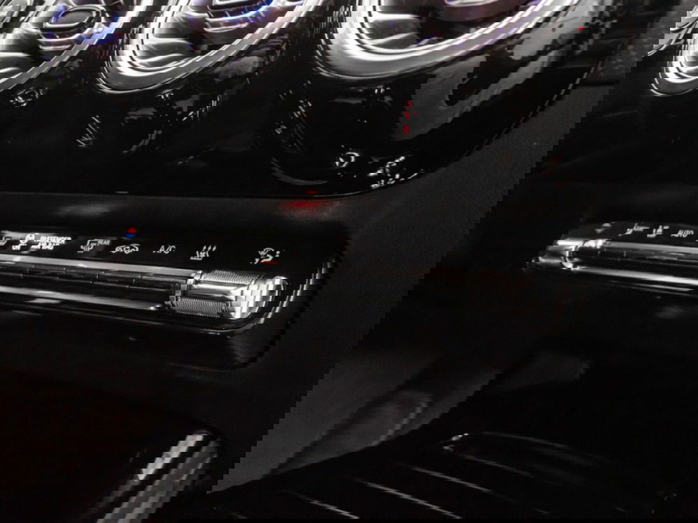 Mercedes-Benz Classe A nuova a Macerata (19)