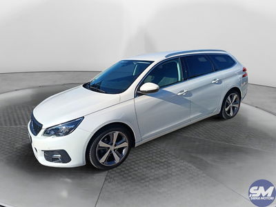 Peugeot 308 SW BlueHDi 130 S&amp;S Allure del 2019 usata a Siena