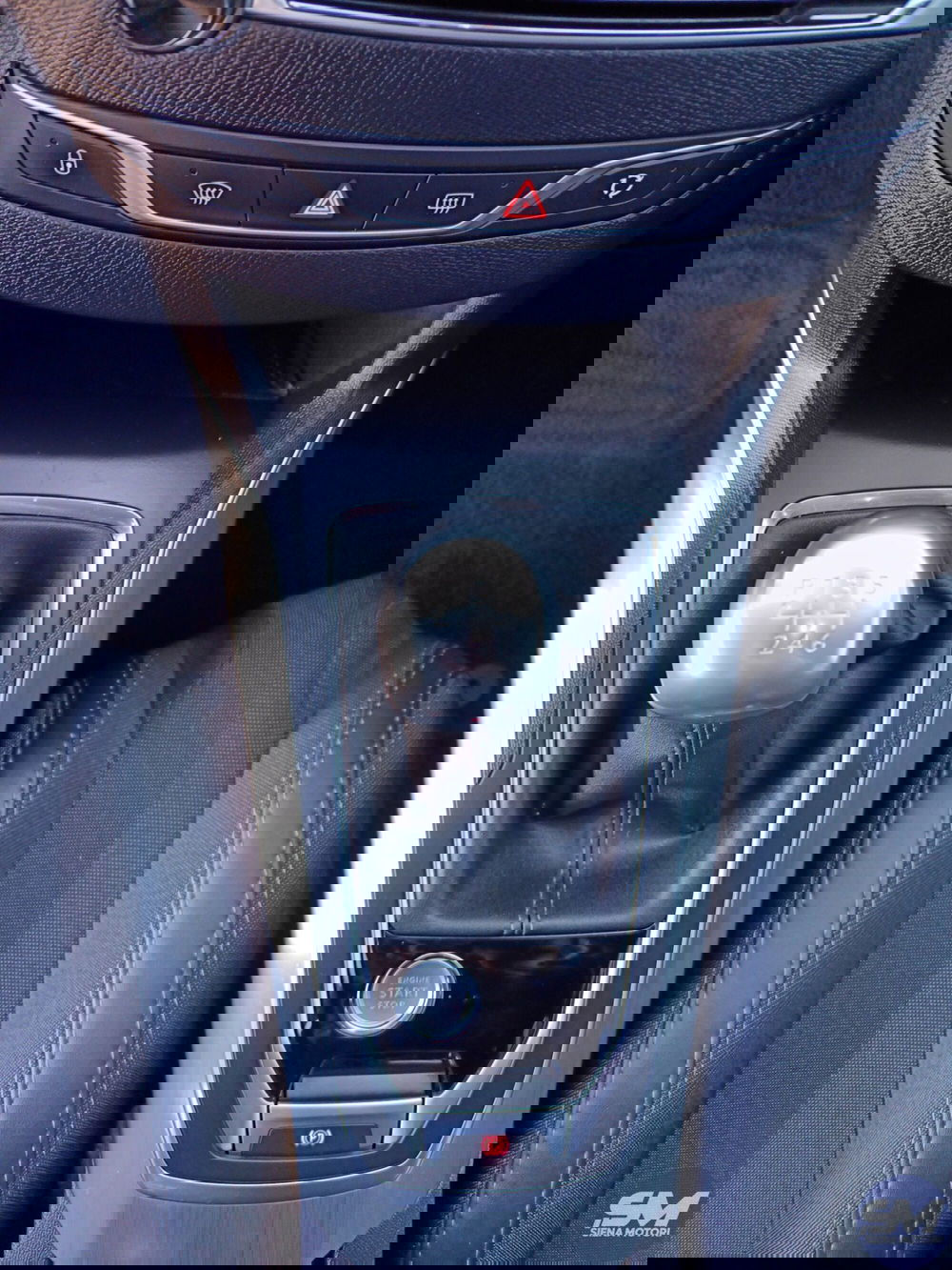 Peugeot 308 SW usata a Siena (13)