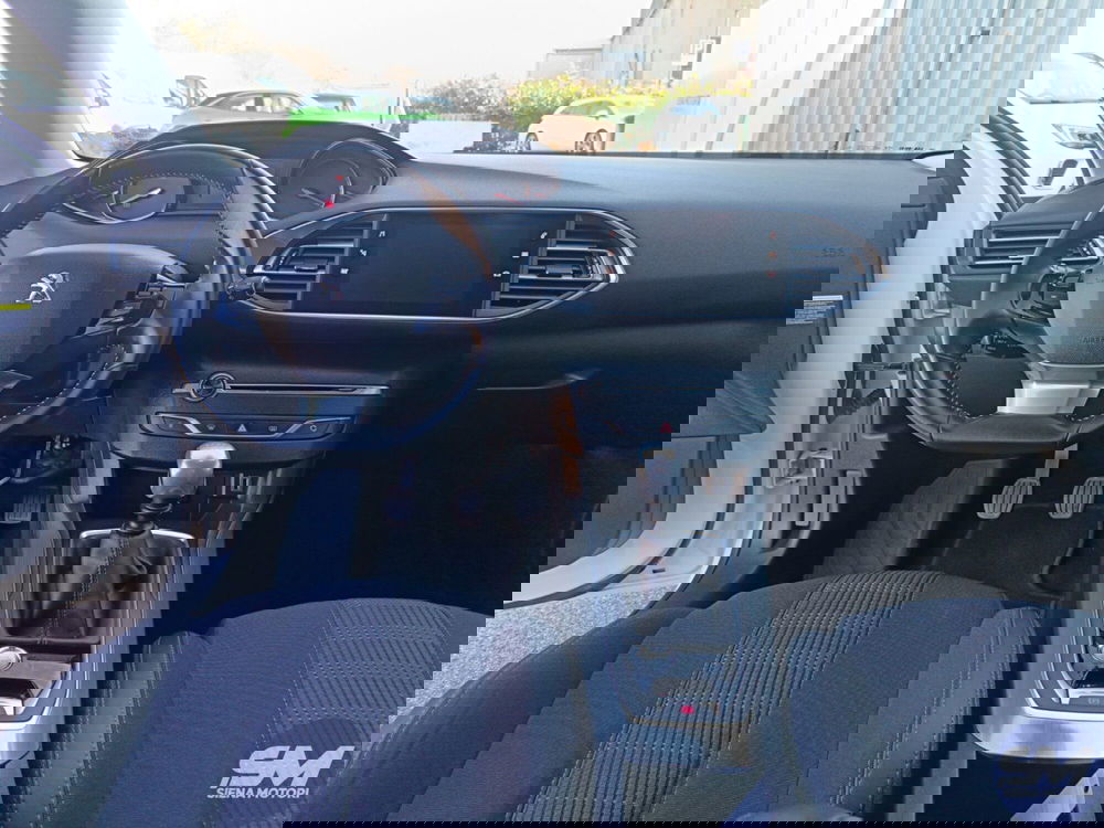 Peugeot 308 SW usata a Siena (14)