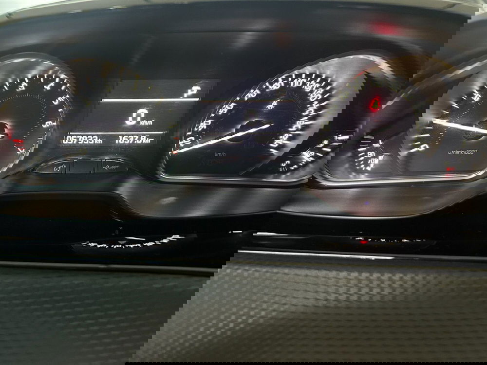 Peugeot 208 usata a Milano (5)