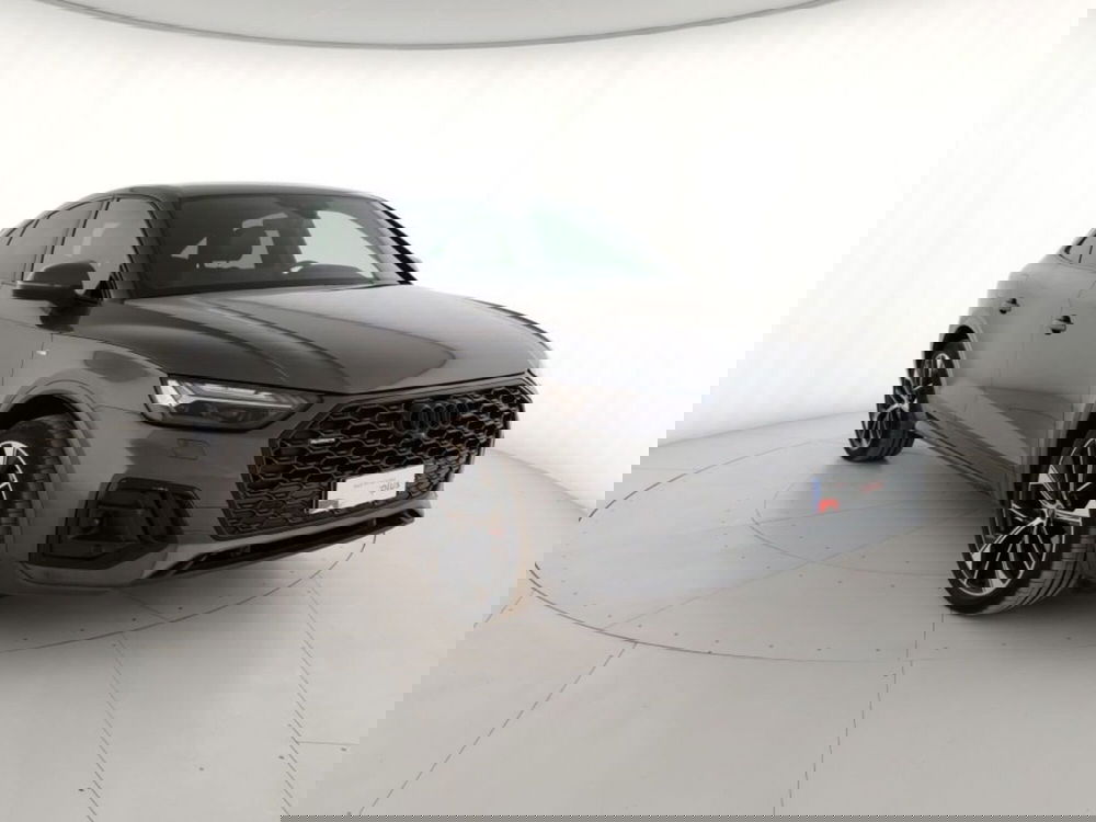 Audi Q5 Sportback usata a Massa-Carrara (4)