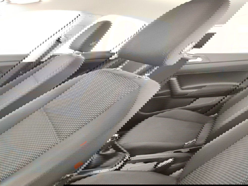 Volkswagen Polo usata a Massa-Carrara (9)