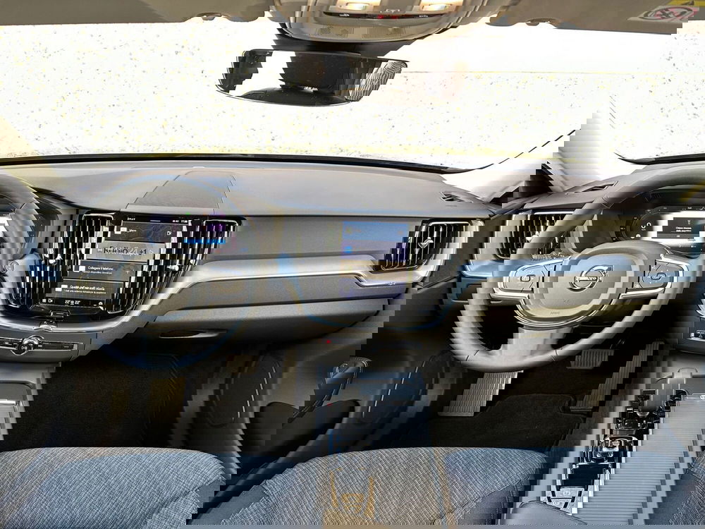 Volvo XC60 usata a Bergamo (4)