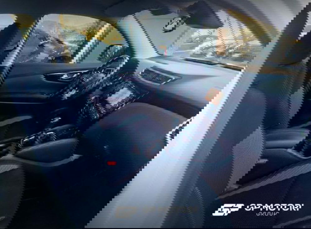 Nissan Qashqai usata a Caserta (8)