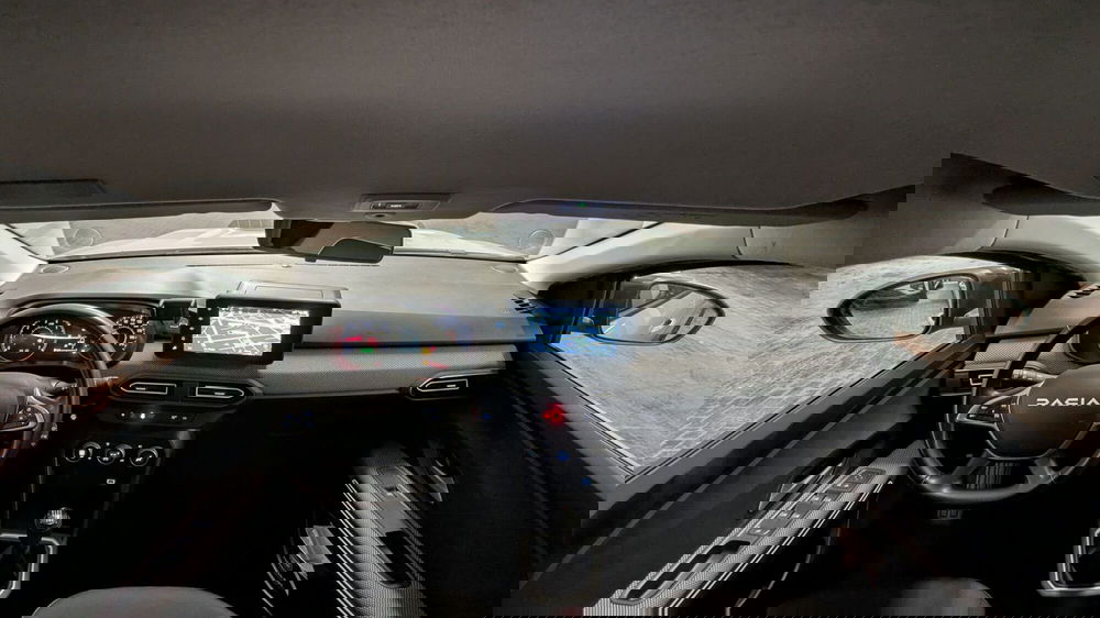 Dacia Jogger usata a Milano (12)