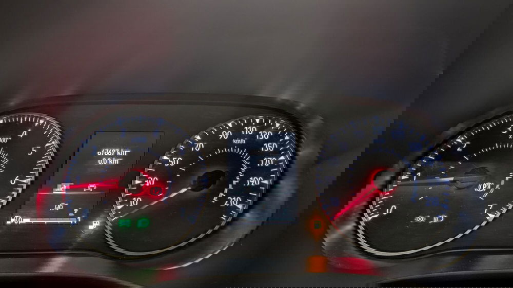 Dacia Jogger usata a Milano (8)