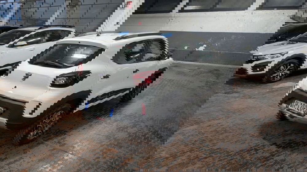 Dacia Spring usata a Milano (3)