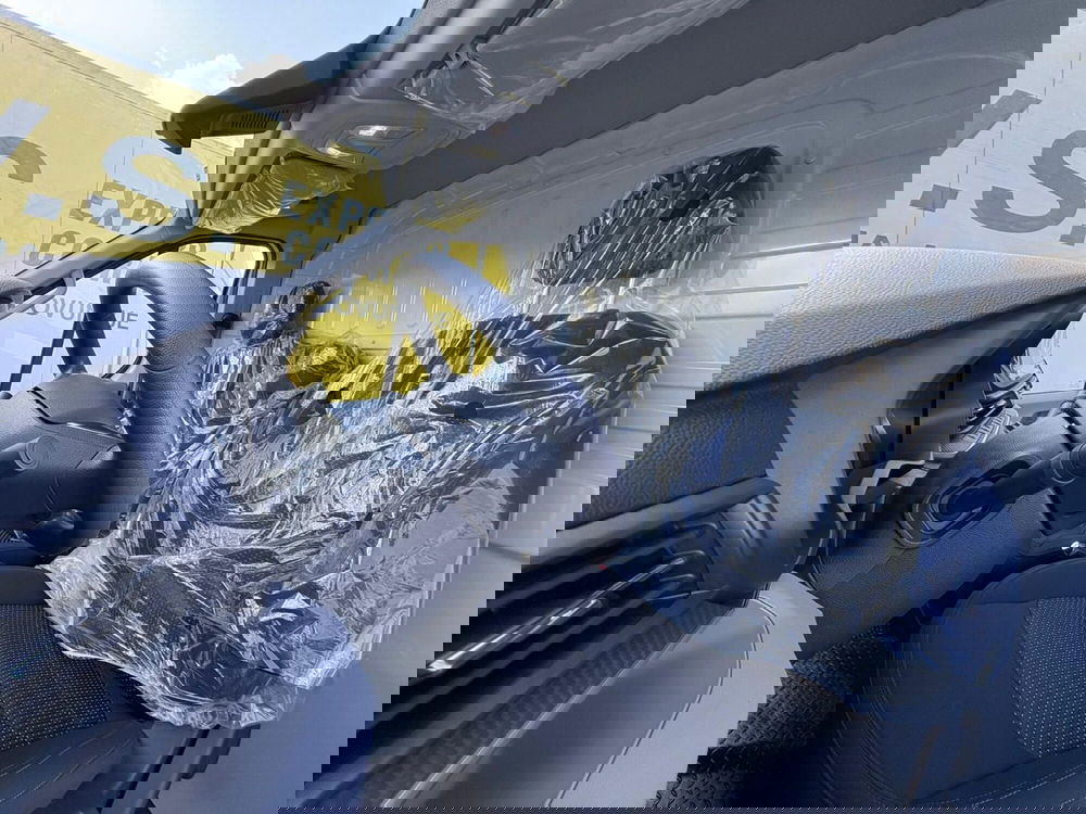 Maxus Deliver9 Furgone nuova a Monza e Brianza (11)