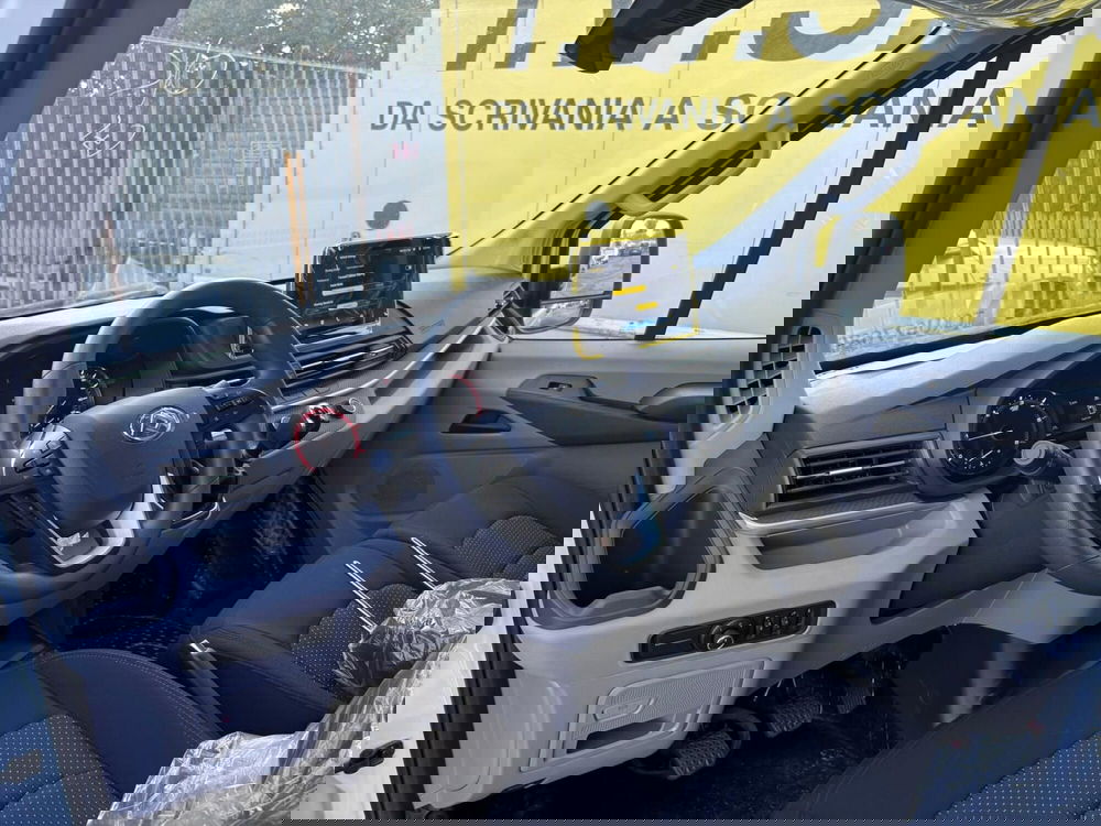 Maxus Deliver9 Furgone nuova a Monza e Brianza (12)