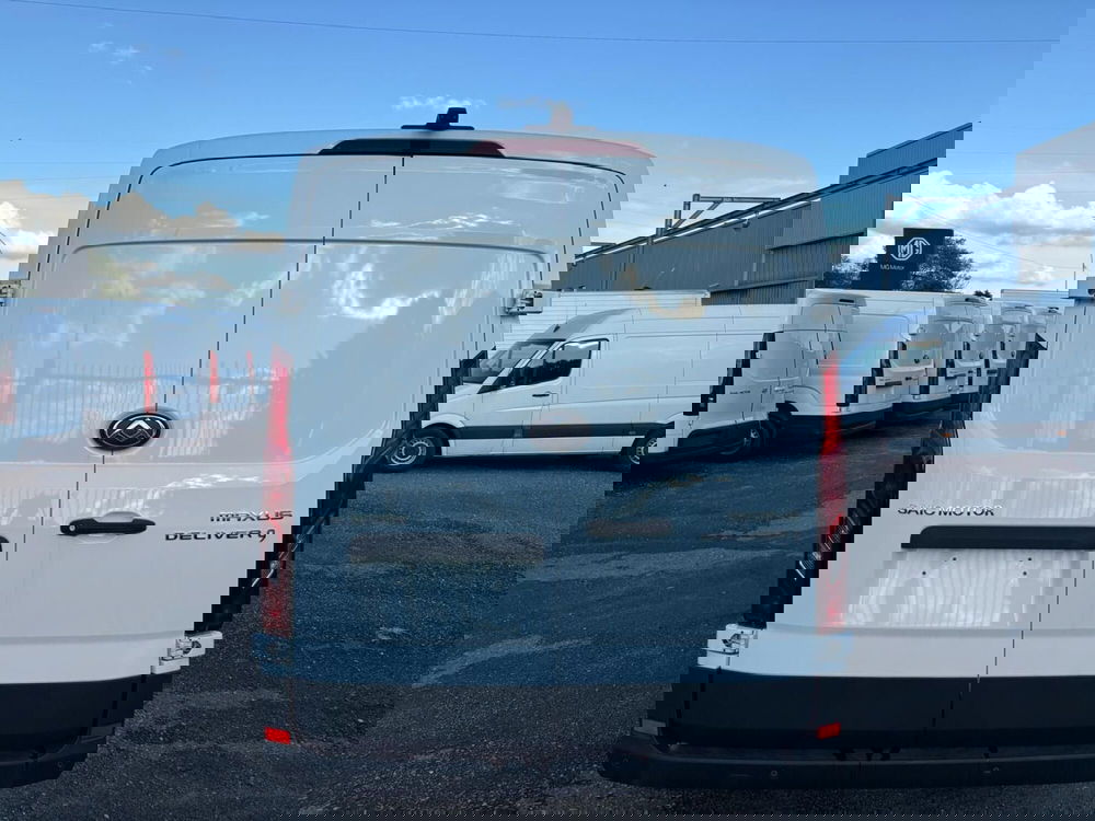 Maxus Deliver9 Furgone nuova a Monza e Brianza (5)