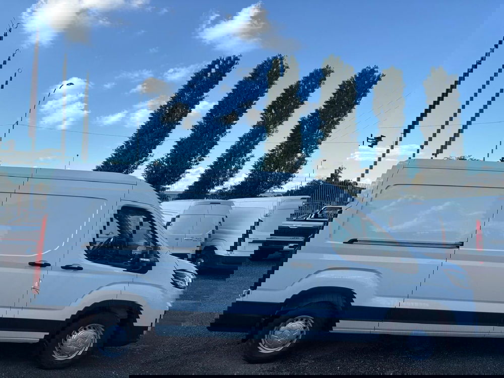 Maxus Deliver9 Furgone nuova a Monza e Brianza (7)