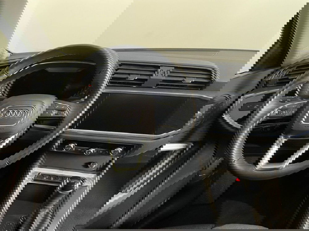 Audi Q3 usata a Taranto (6)