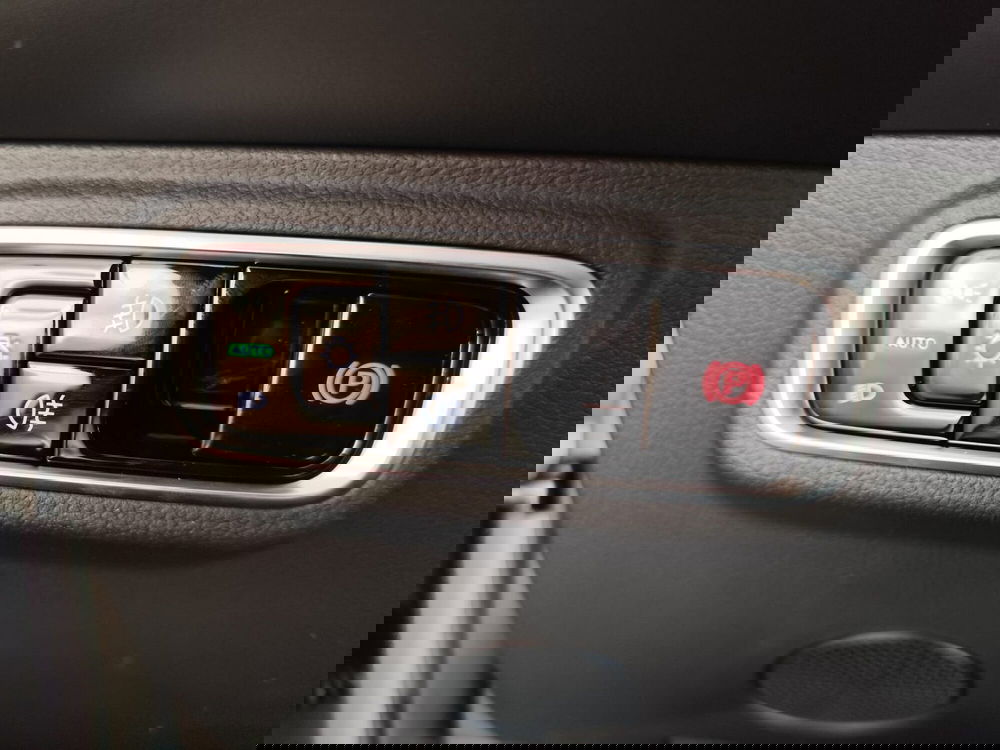 Omoda Omoda 5 usata a Milano (16)