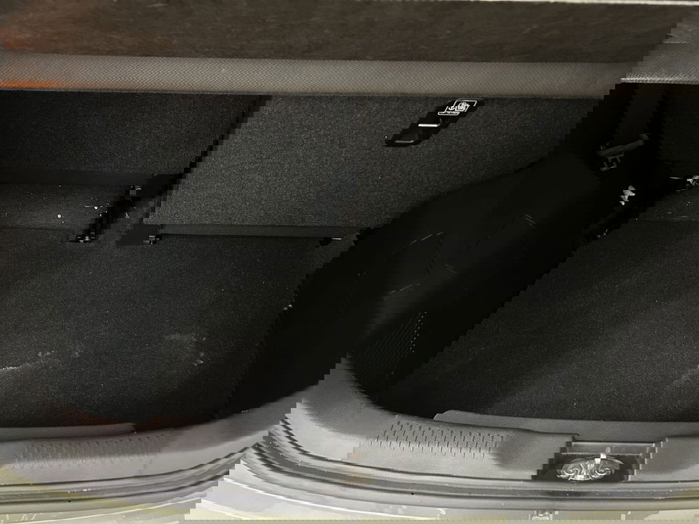 Suzuki Ignis usata a Bari (16)