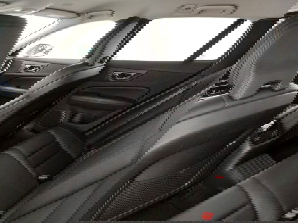 Volvo V60 usata a Modena (9)