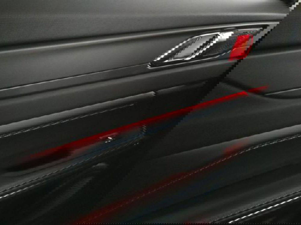 Lynk & Co 01 usata a Modena (12)