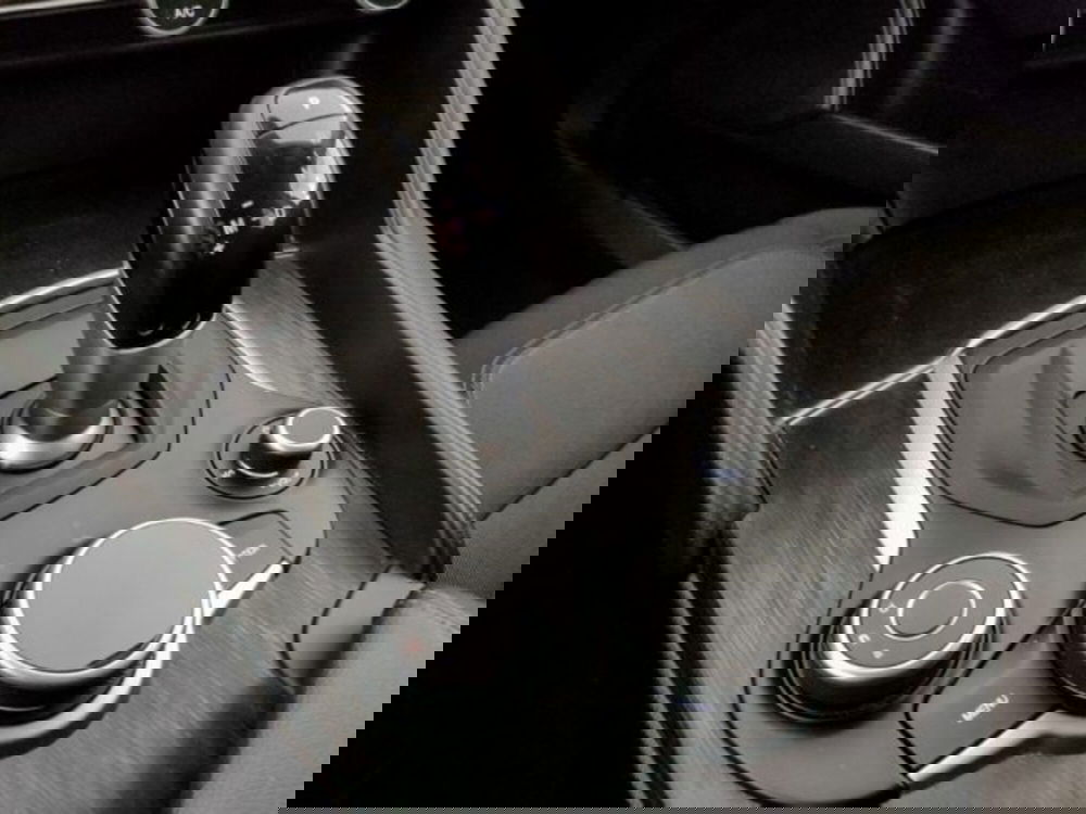 Alfa Romeo Giulia usata a Modena (17)